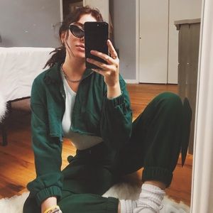 Meet your Posher, Alyssa